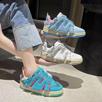 Új, hiánypótló design high street kétszínű csipkék 2023 hip-hop gördeszkás cipő 3D nyomtatás sokoldalú női cipő